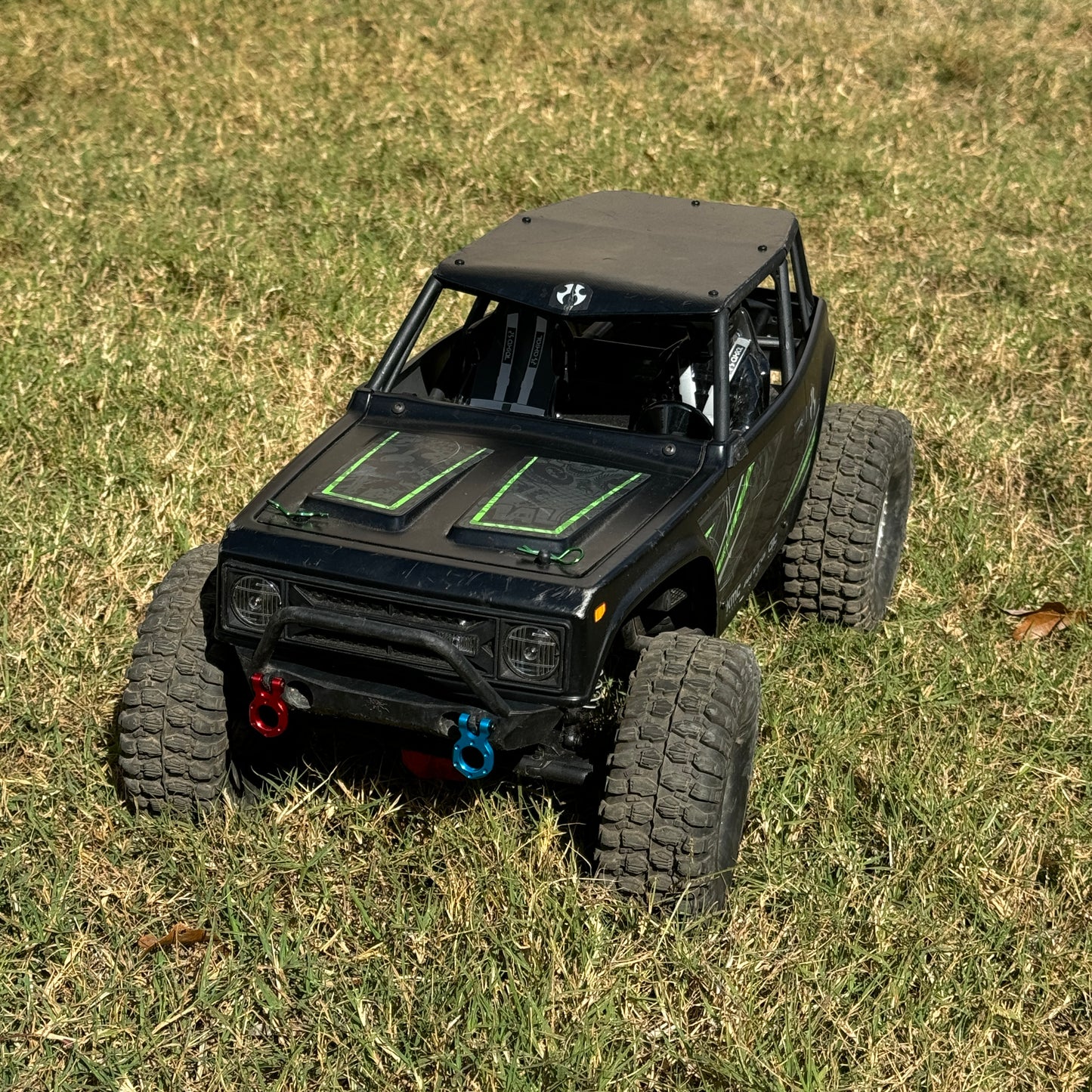 1/10 Closed End D-Rings
